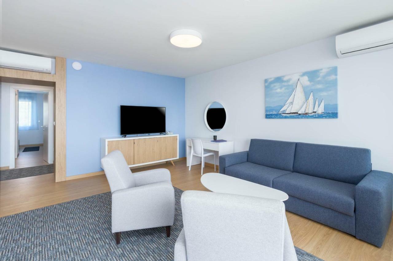Abalone Apartment *